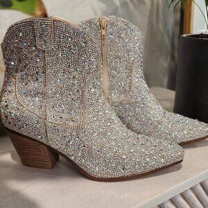 ✨ Sincerely Jules by Band of Gypsies Rhinestone Boots - Size 8.5 (NWT) ✨